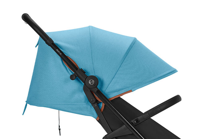 An image of the CYBEX Gold Eezy S Plus 2 Buggy, highlighting the XXL Sun Canopy feature.