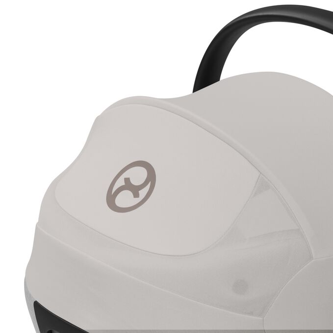 An image of the CYBEX Platinum Cloud T with Load Leg Base Infant Car Seat, highlighting the Full sun protection feature.