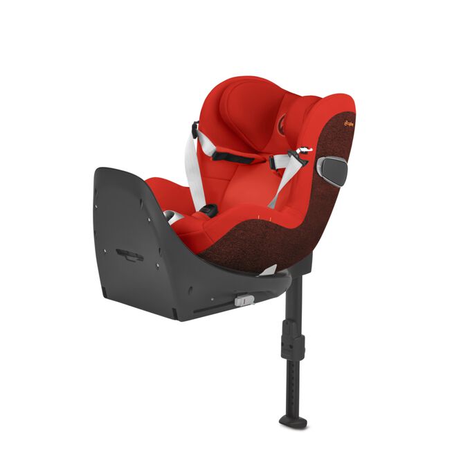 An image of the CYBEX Platinum Sirona Z2 i-Size Toddler Car Seat, highlighting the Effortless Boarding feature.