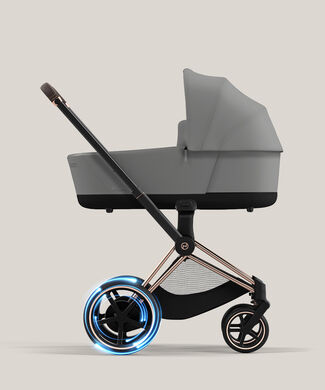 Snímek elektrokočárku CYBEX.