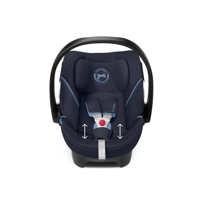 Immagine del CYBEX Gold Aton 5 Infant Car Seat che mette in risalto la caratteristica Inserto per seduta morbido imbottito.
