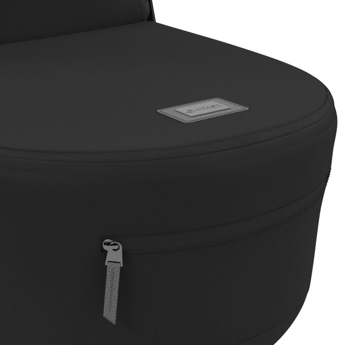 An image of the CYBEX Platinum Mios Lux Carry Cot Stroller, highlighting the Front Pocket feature.