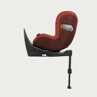 An image of the CYBEX Platinum Sirona Zi Toddler Car Seat, highlighting the Comfortable Travel in the Safest Position feature.