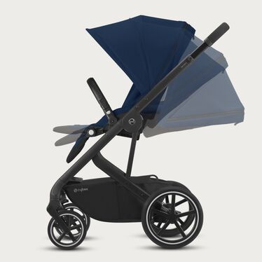 An image of the CYBEX Gold Balios S Lux Stroller, highlighting the Ergonomic lie-flat position feature.