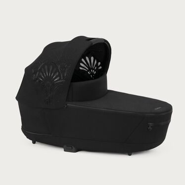 Comfortable Lux Carry Cot