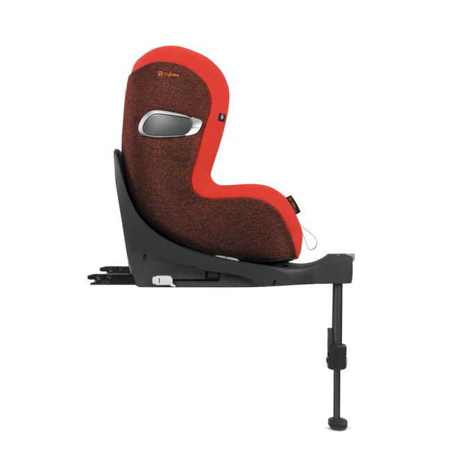 An image of the CYBEX Platinum Sirona Z i-Size Toddler Car Seat, highlighting the Energy Reduction Technology feature.