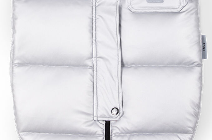 An image of the CYBEX Platinum Platinum Winter Footmuff Mini Accessories for Strollers, highlighting the Water Resistant Shell Fabric feature.