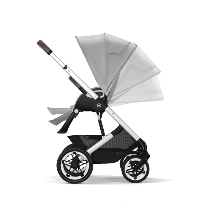 An image of the CYBEX Gold Talos S Lux Stroller, highlighting the Ergonomic Lie-flat feature.