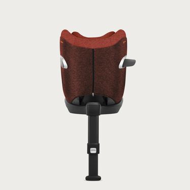 An image of the CYBEX Platinum Sirona Zi Toddler Car Seat, highlighting the Reduces the Forces of a Side-impact Collision feature.