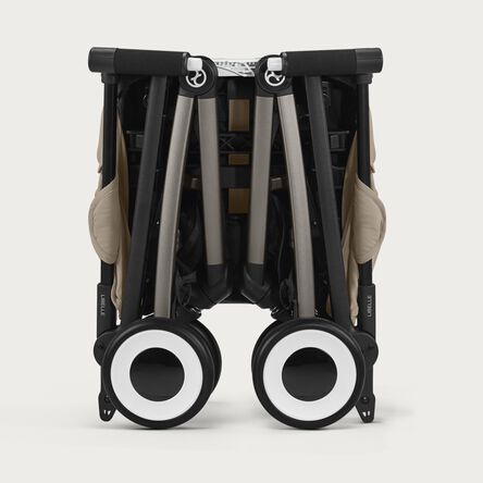 Hand Luggage Compatible
