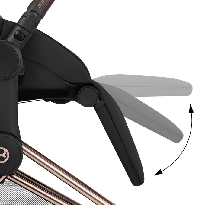 Afbeelding van de CYBEX Platinum Priam Stroller, met de nadruk op de functie Adjustable Leg Rest.