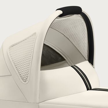 An image of the CYBEX Gold Cot S Stroller, highlighting the Carrying Handle feature.