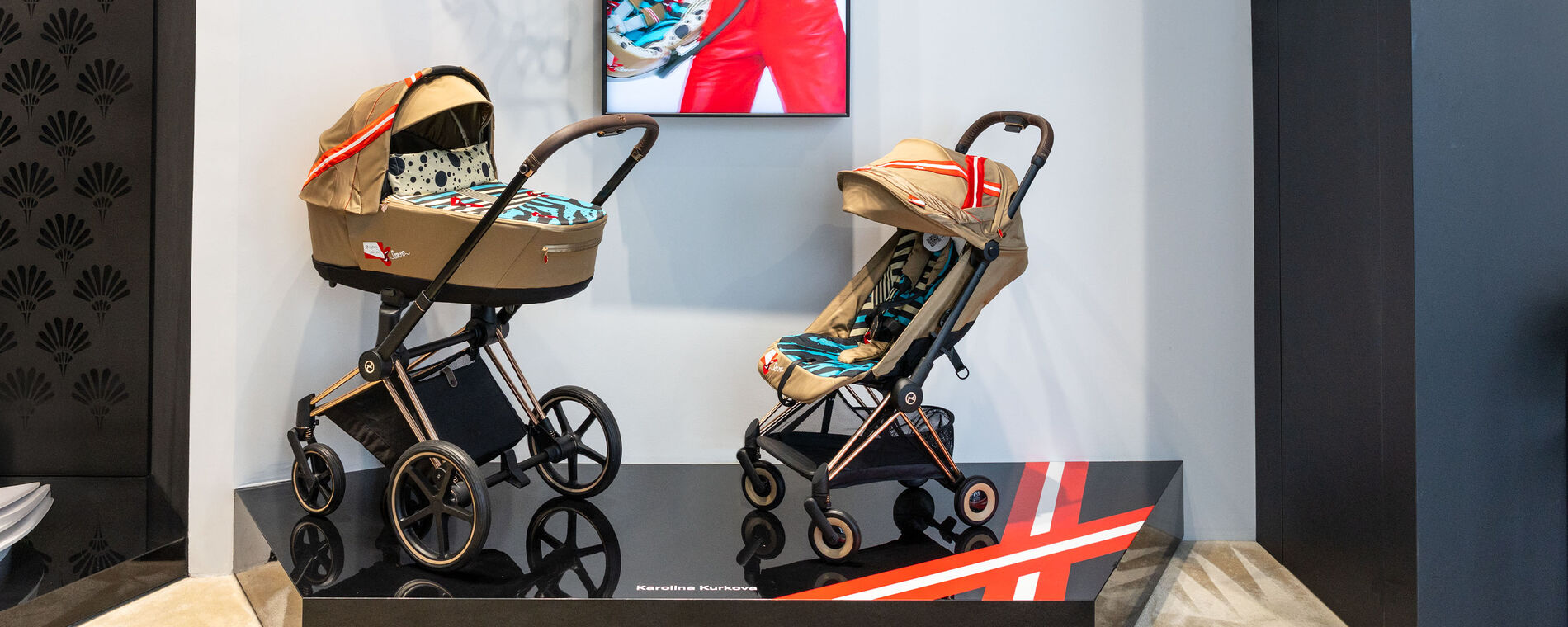 Karolina Kurkova collectie in de flagshipstore van CYBEX in Amsterdam.