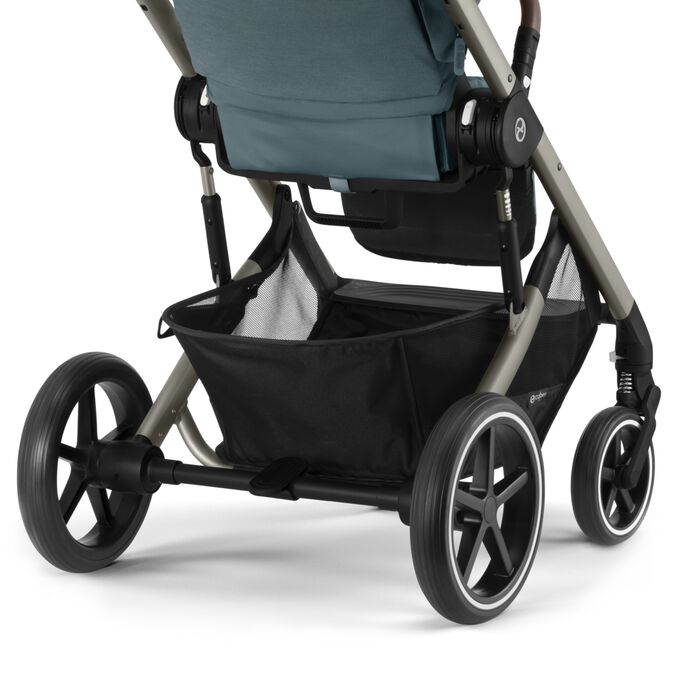 An image of the CYBEX Gold Balios S Lux 2023 Stroller, highlighting the Spacious Shopping Basket feature.