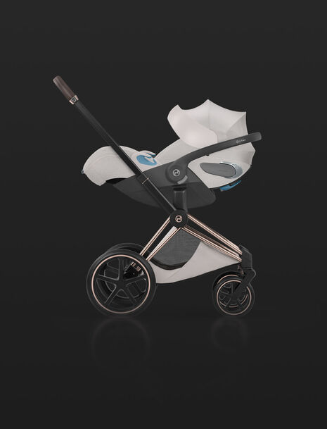 CYBEX Platinum Infant Car Seat Cloud T on Priam
