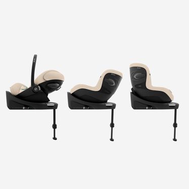 Imagen del CYBEX Gold Base G3 ISOFIX Base que destaca la característica Innovador sistema de bloqueo.