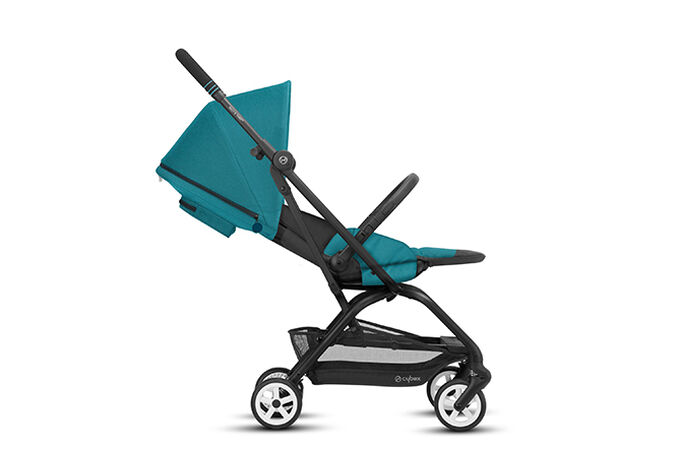 An image of the CYBEX Gold Eezy S Twist 2 Buggy, highlighting the One-Hand Recline feature.