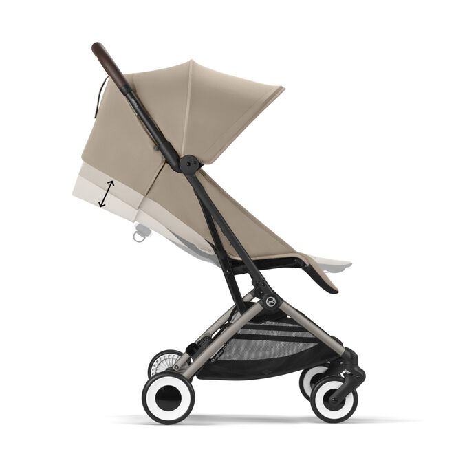 An image of the CYBEX Gold Orfeo Buggy, highlighting the Ergonomic near-flat & Integrated Leg rest feature.