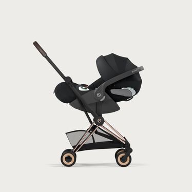 Imagen del CYBEX Platinum Adaptadores para portabebés Coya Accessories for Strollers que destaca la característica De portabebés a cochecito.