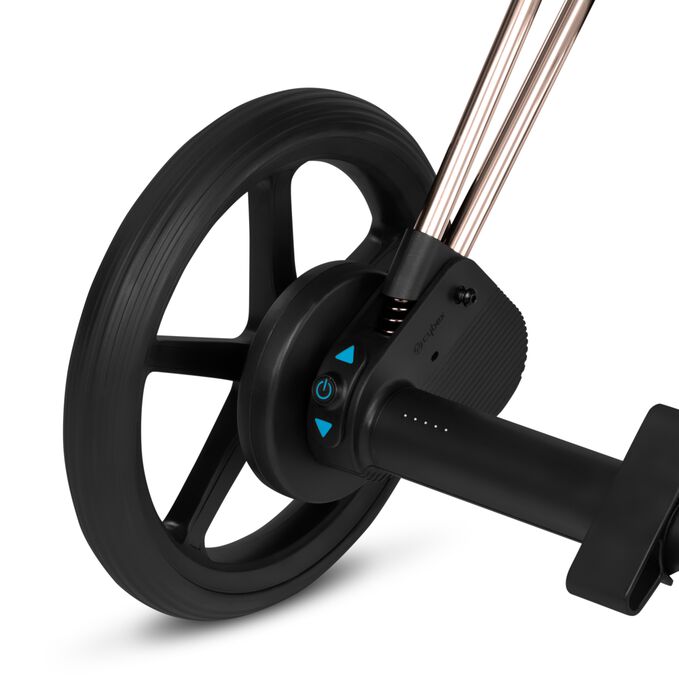 Afbeelding van de CYBEX Platinum e-Priam , met de nadruk op de functie Seamless Tech Integration.