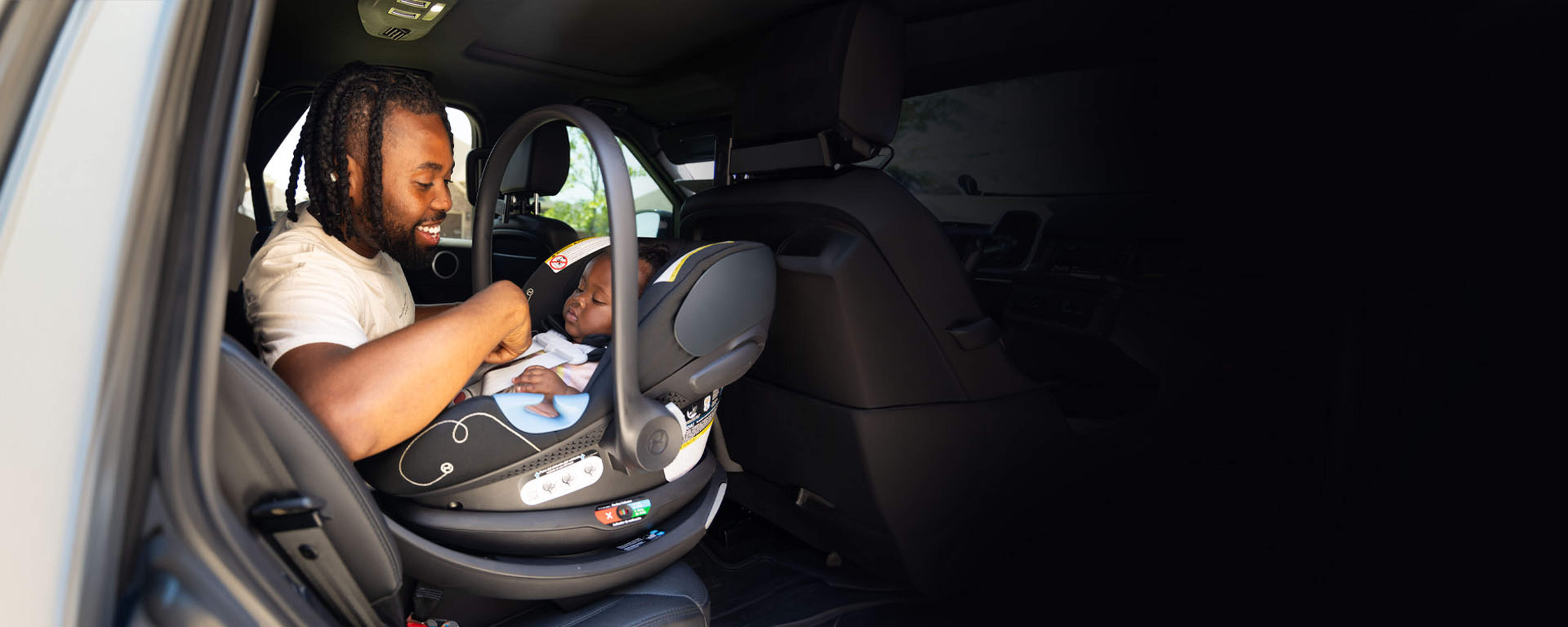 CYBEX Car Seat Installation and Usage