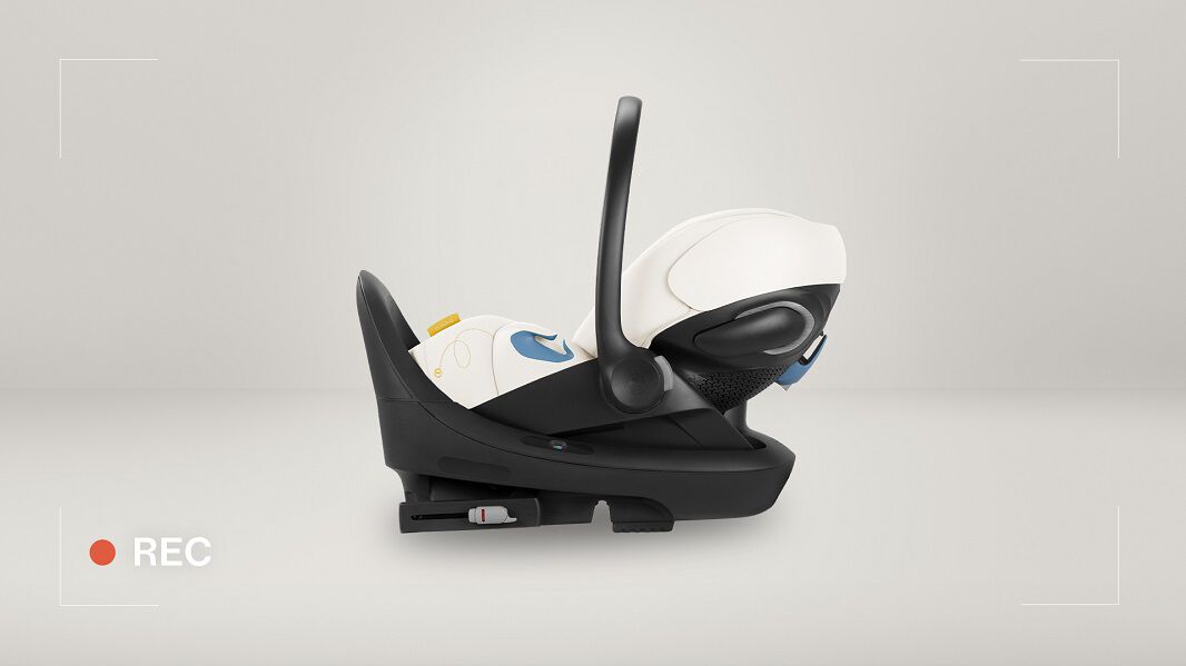 のんのん　cybex CYBEX Cloud G Lux with Load Leg Base | Official Online Shop