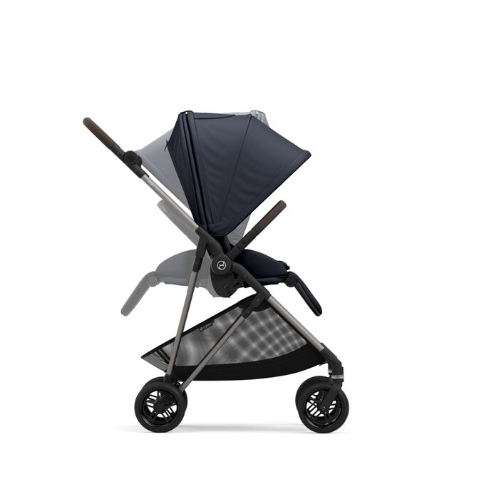 Immagine del CYBEX Gold Melio 2023 Stroller che mette in risalto la caratteristica Seggiolino reversibile.