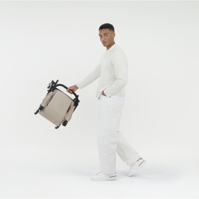 An image of the CYBEX Gold Agis Stroller, highlighting the Lightweight feature.