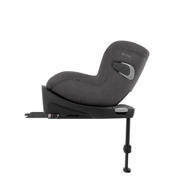 Ein Bild des CYBEX Platinum Sirona Ti Toddler Car Seat, das das Merkmal Intuitives Installieren hervorhebt.