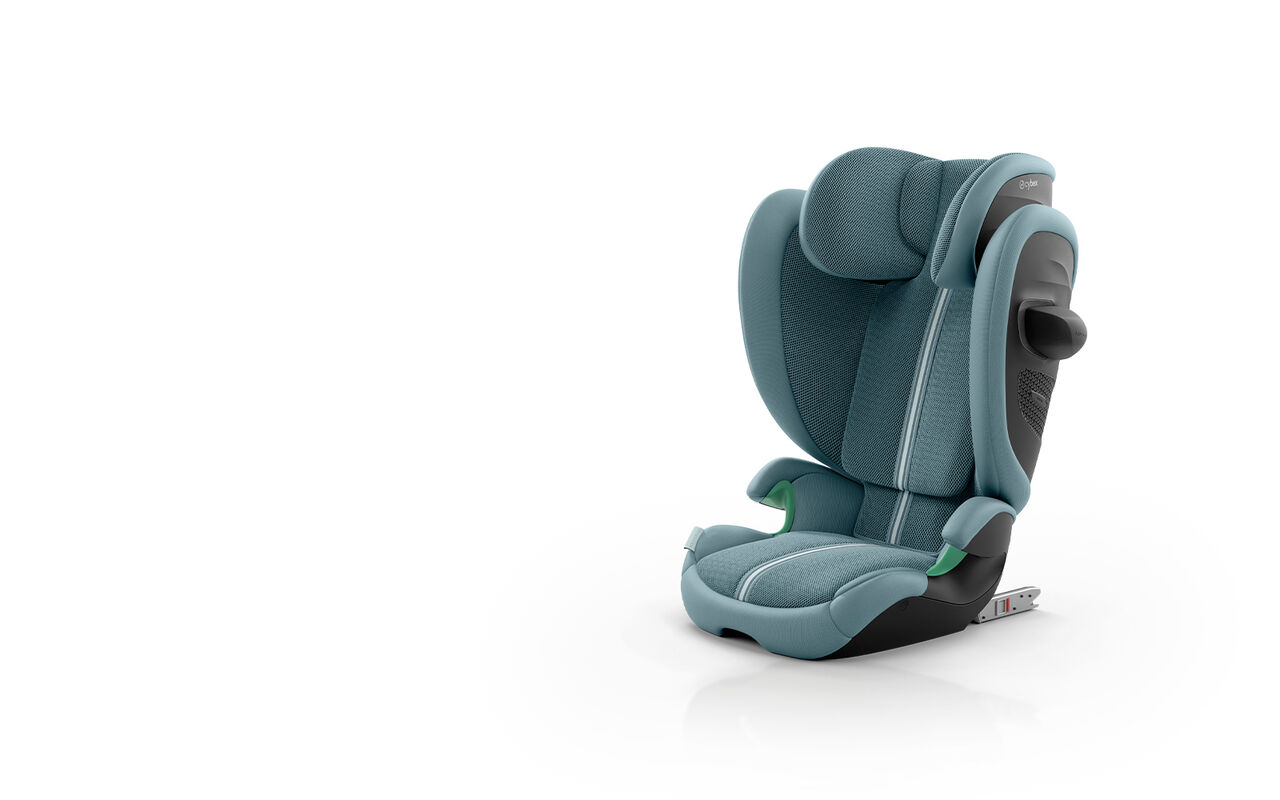 A Solution G2 car seat in Stormy Blue.