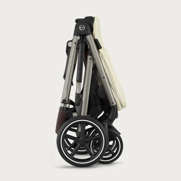 An image of the CYBEX Gold Gazelle S Sibling Stroller, highlighting the Compact Fold feature.