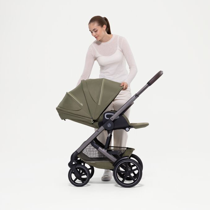 Afbeelding van de CYBEX Gold Talos S Lux Stroller, met de nadruk op de functie Ergonomische ligpositie.