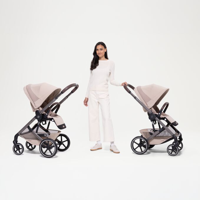 An image of the CYBEX Gold Balios S Lux Stroller, highlighting the Reversible Seat Unit feature.