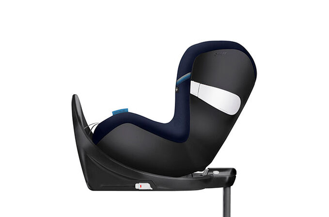 An image of the CYBEX Gold Sirona M2 i-Size Toddler Car Seat, highlighting the Rear-facing car seat feature.