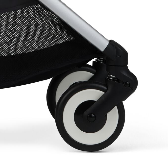 An image of the CYBEX Gold Orfeo 2023 Buggy, highlighting the Smooth Front-wheel Suspension feature.