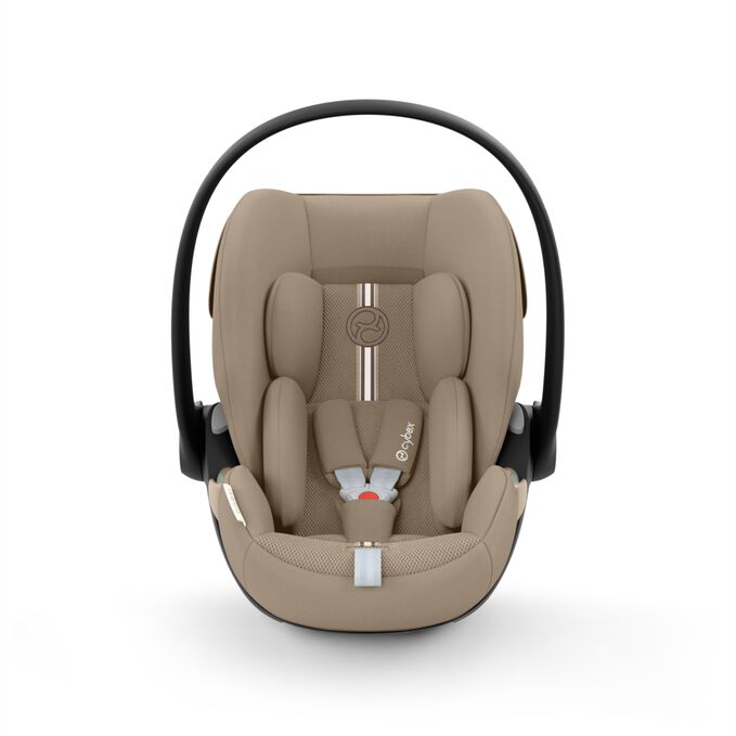 An image of the CYBEX Gold Cloud G i-Size Infant Car Seat, highlighting the Safe travels for the smallest babies feature.