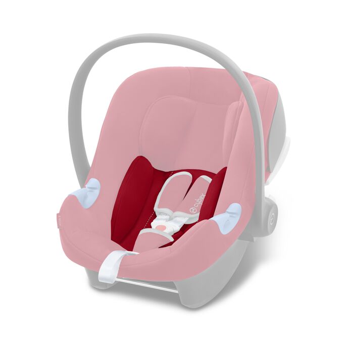 Ein Bild des CYBEX Silver Aton B i-Size Infant Car Seat, das das Merkmal Optimale Anpassung für die Kleinsten hervorhebt.