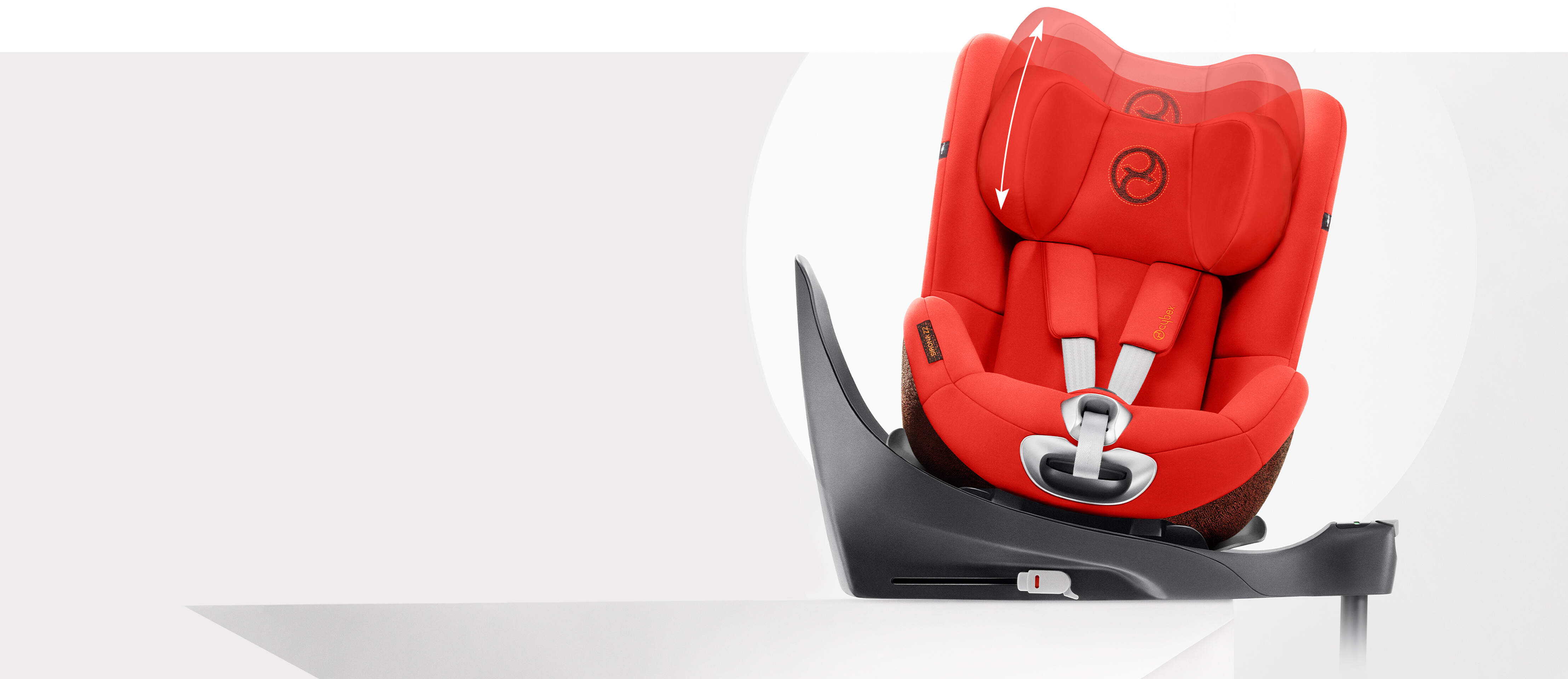 CYBEX Platinum Sirona Z2 i-Size Car Seat Adjustable Headrest