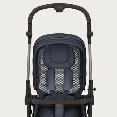 An image of the CYBEX Gold Melio Stroller, highlighting the Breathable Backrest feature.