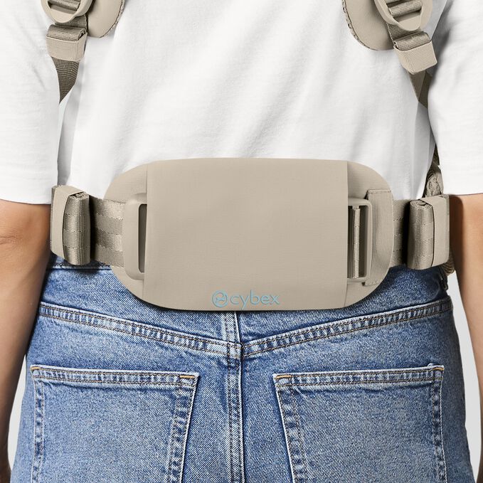 An image of the CYBEX Gold Amya Baby Carrier, highlighting the Lumbar Support feature.