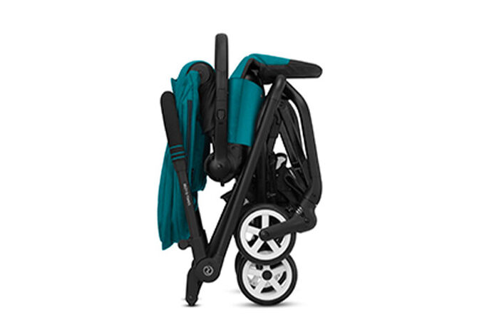 An image of the CYBEX Gold Eezy S Twist 2 Buggy, highlighting the One-Hand Fold feature.