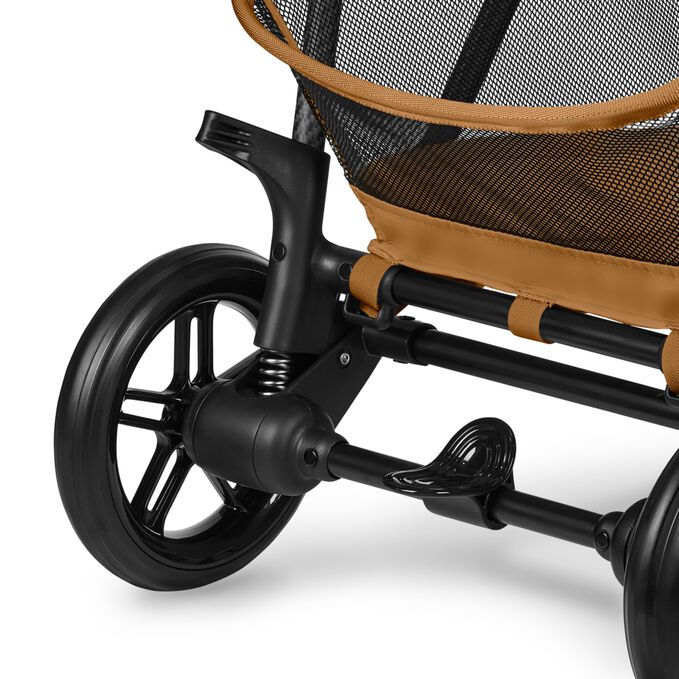 An image of the CYBEX Gold Melio Carbon Stroller, highlighting the Smooth Suspension feature.