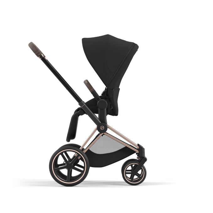 Obrázek CYBEX Platinum Sedačka ke golfové konfiguraci Priam / e-Priam Stroller, který zvýrazňuje funkci Otočná jednotka sedačky.