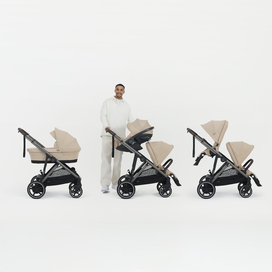 An image of the CYBEX Gold e-Gazelle S Sibling Stroller, highlighting the 20+ Configurations feature.