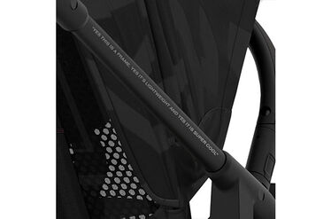 An image of the CYBEX Gold Melio Street Stroller, highlighting the Ultra-Lightweight feature.