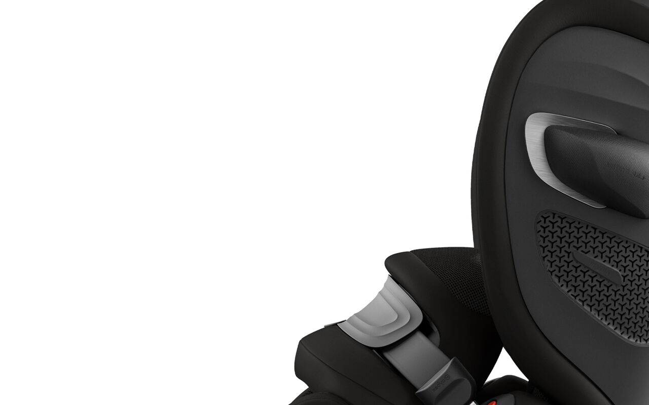 Autosedačka Pallas G3 v barvě Moon Black.