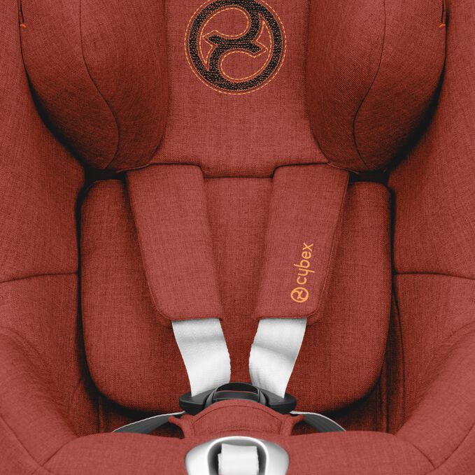 An image of the CYBEX Platinum Sirona Zi Toddler Car Seat, highlighting the Secure your Child with Ease feature.