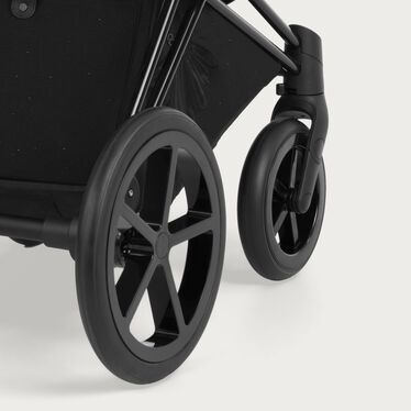 An image of the CYBEX Platinum Priam - La Parisienne Stroller, highlighting the All-wheel Suspension feature.