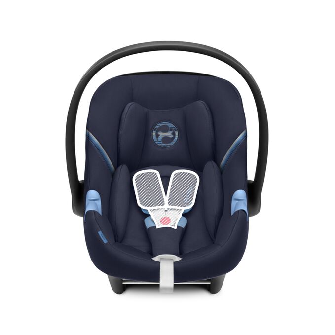 An image of the CYBEX Gold Aton M i-Size Infant Car Seat, highlighting the Extra wide Y-harness straps feature.