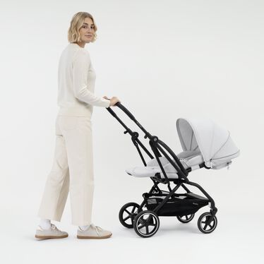 Ergonomic Lie-flat Position with Integrated Leg Rest